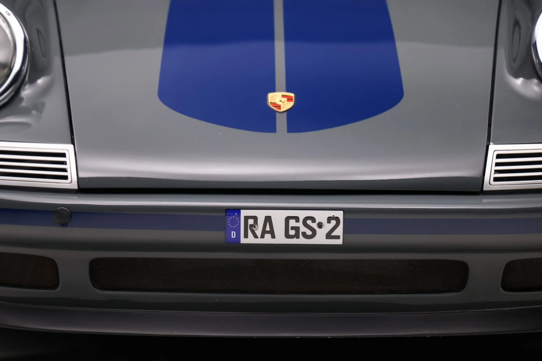 1991 Porsche 964 Carrera 4 - Image 29 of 31