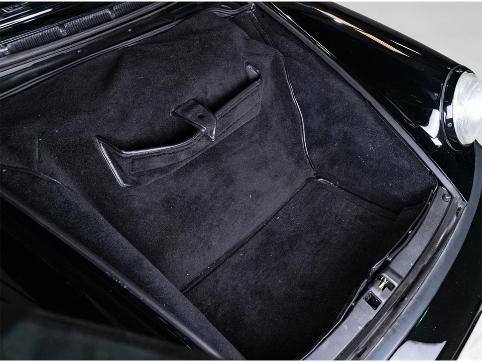 1991 Porsche 964 Carrera 4 - Image 30 of 31