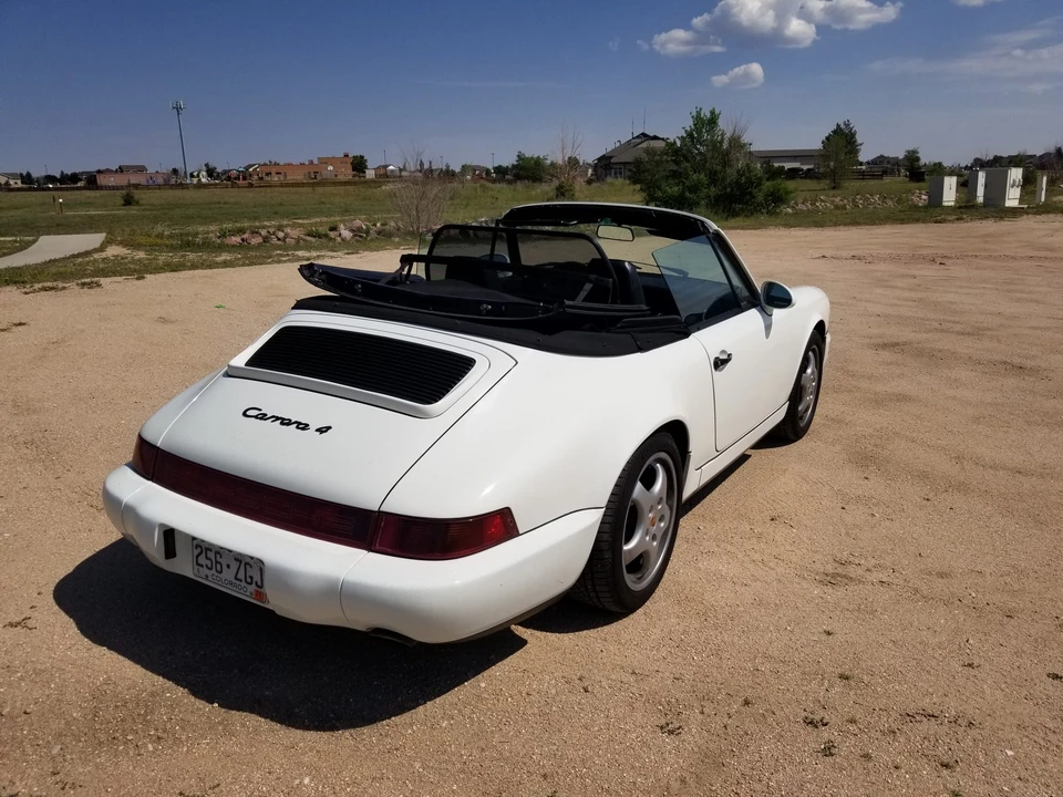 1991 Porsche 964 Carrera 4 - Image 10 of 31