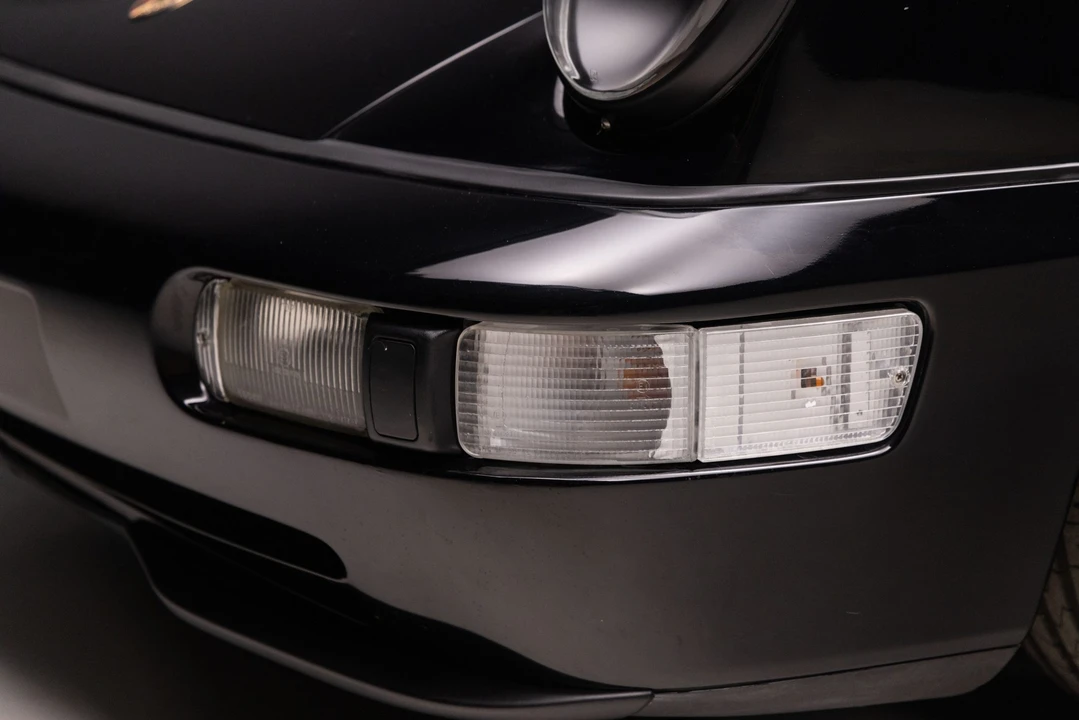 1991 Porsche 964 Carrera 4 - Image 22 of 31