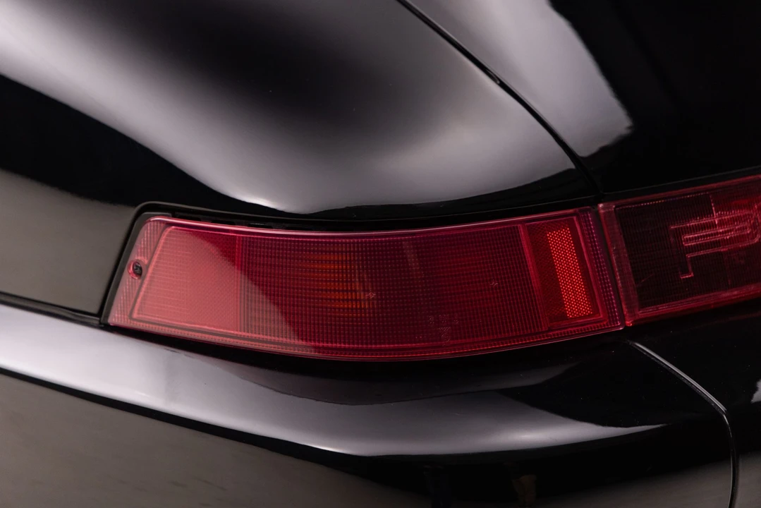 1991 Porsche 964 Carrera 4 - Image 29 of 31