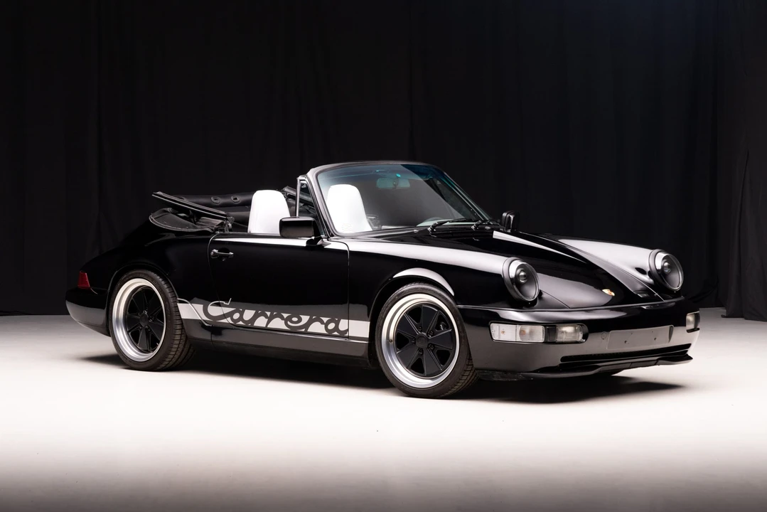 1991 Porsche 964 Carrera 4 - Image 11 of 31