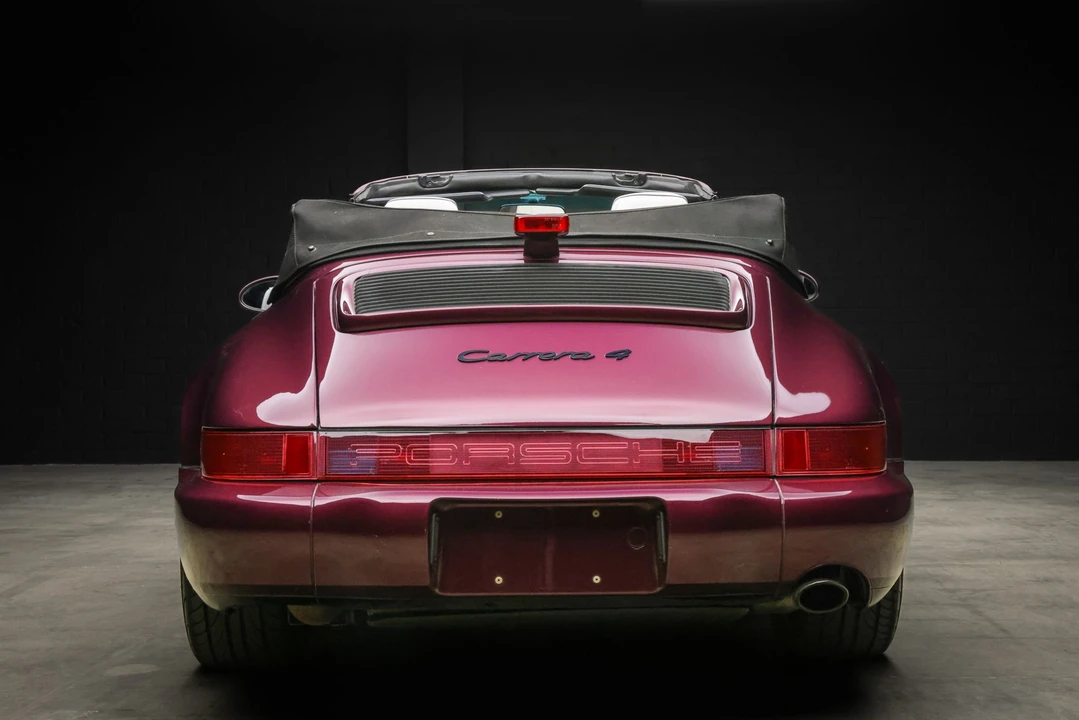 1991 Porsche 964 Carrera 4 - Image 24 of 31