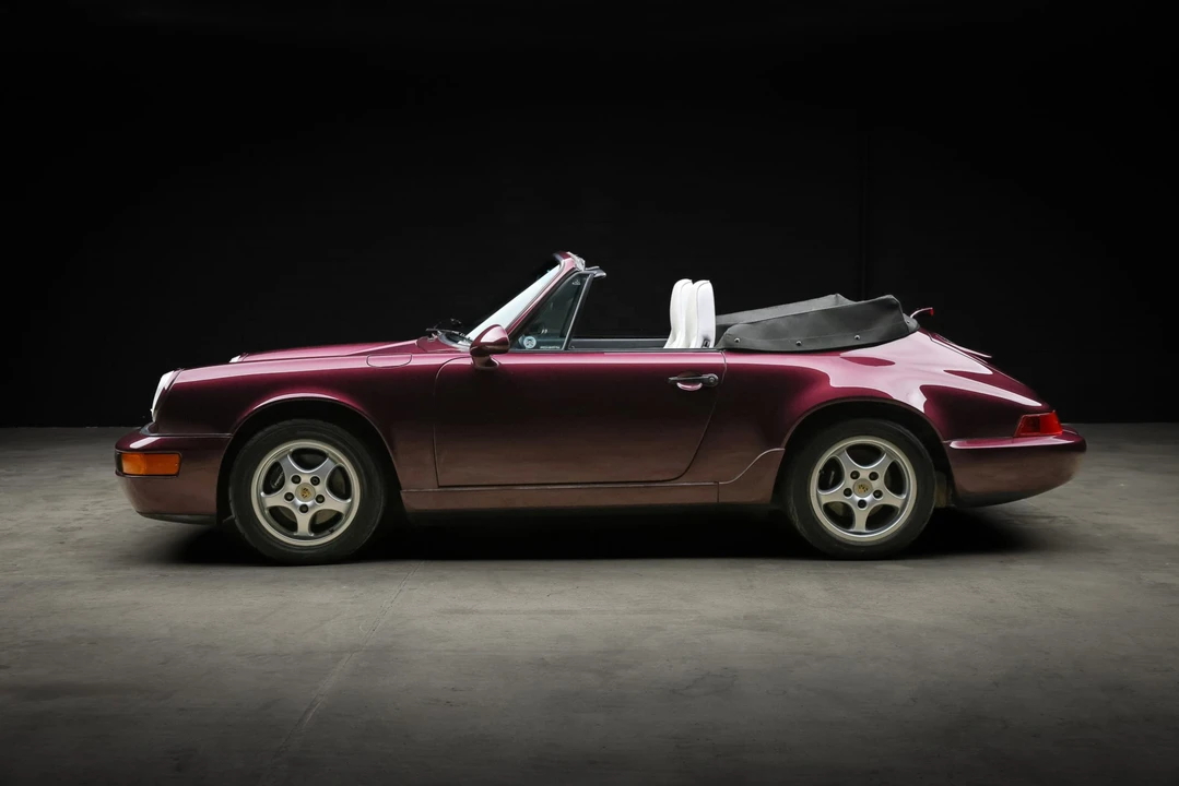 1991 Porsche 964 Carrera 4 - Image 12 of 31