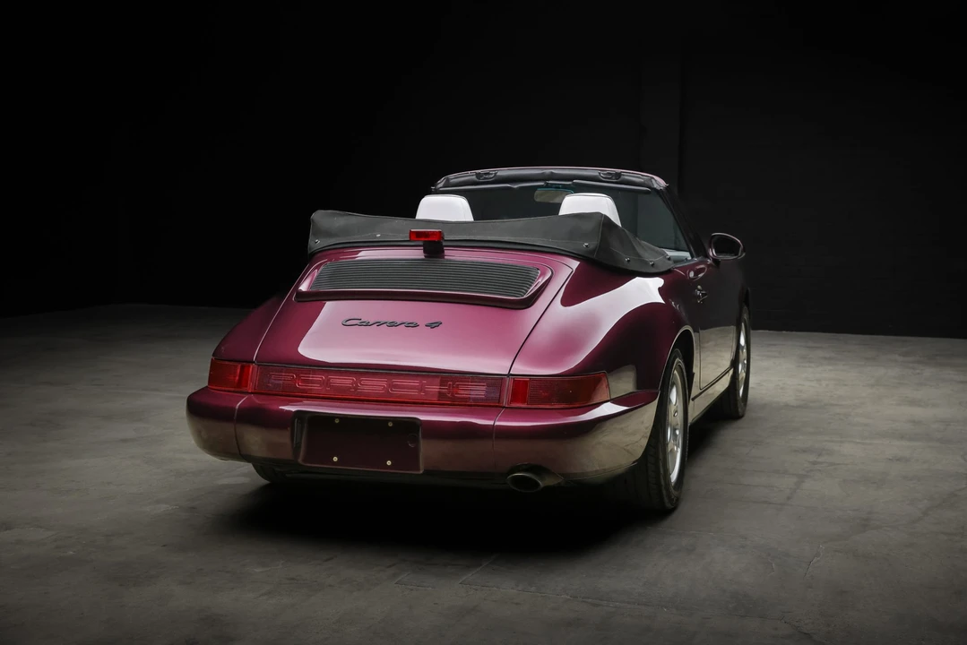1991 Porsche 964 Carrera 4 - Image 28 of 31