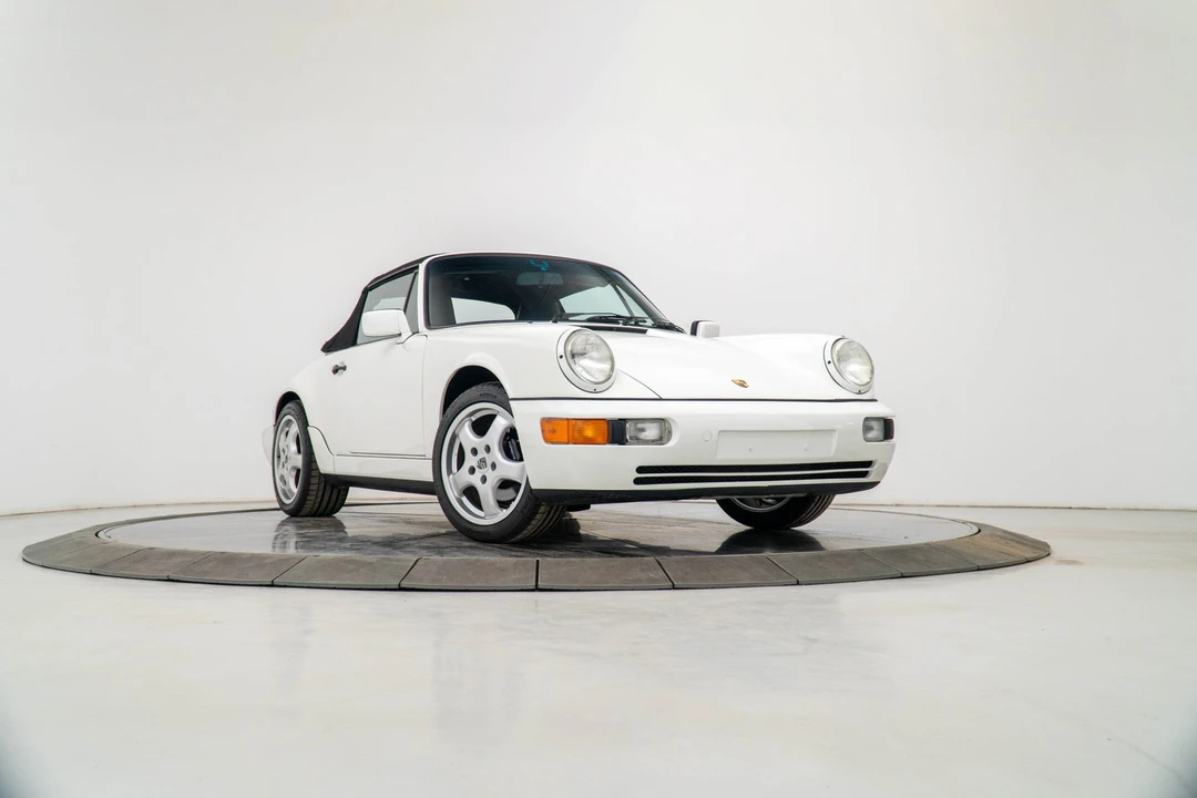 1991 Porsche 964 Carrera 4 - Image 4 of 31