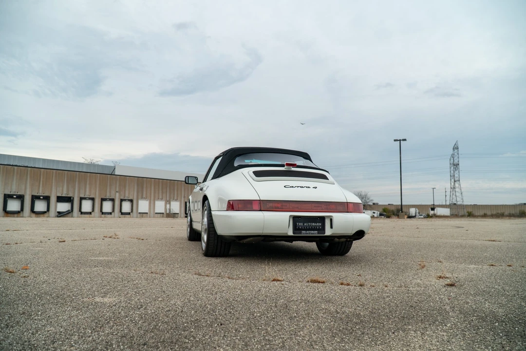 1991 Porsche 964 Carrera 4 - Image 11 of 31