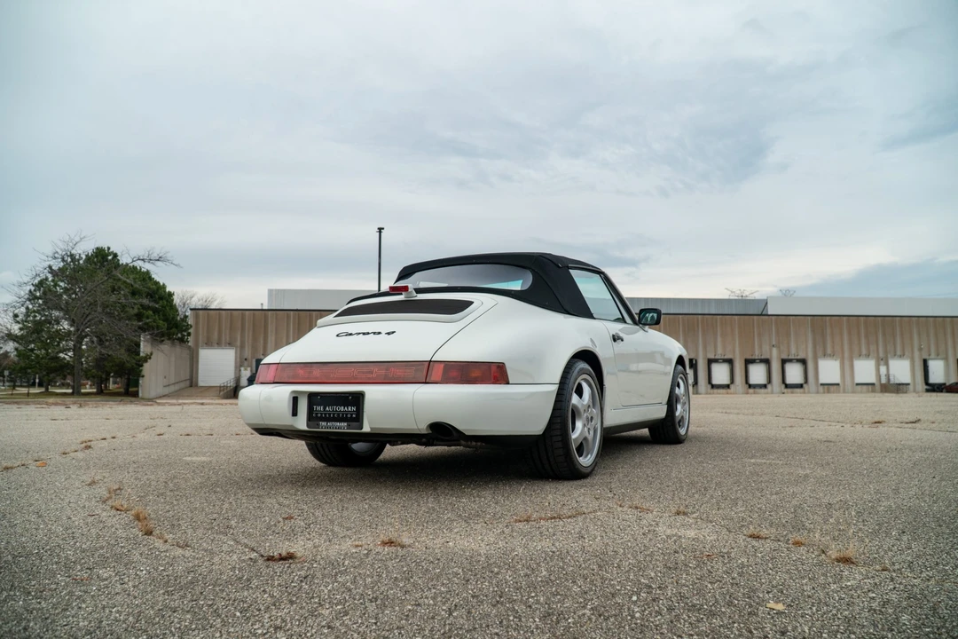 1991 Porsche 964 Carrera 4 - Image 13 of 31