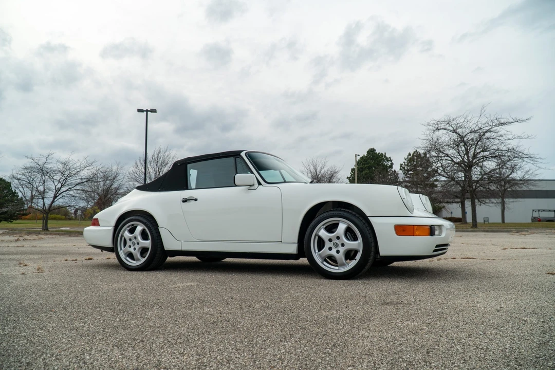 1991 Porsche 964 Carrera 4 - Image 17 of 31