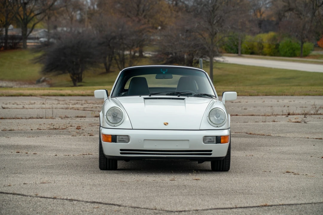 1991 Porsche 964 Carrera 4 - Image 25 of 31