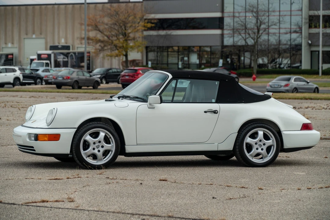 1991 Porsche 964 Carrera 4 - Image 28 of 31