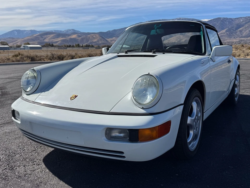 1991 Porsche 964 Carrera 4 - Image 11 of 31