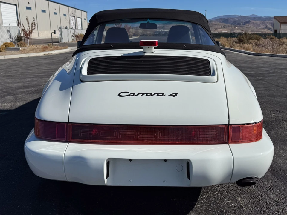 1991 Porsche 964 Carrera 4 - Image 14 of 31