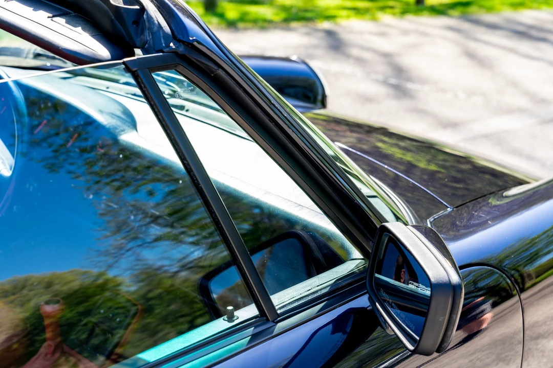 1991 Porsche 964 Carrera 4 - Image 31 of 31