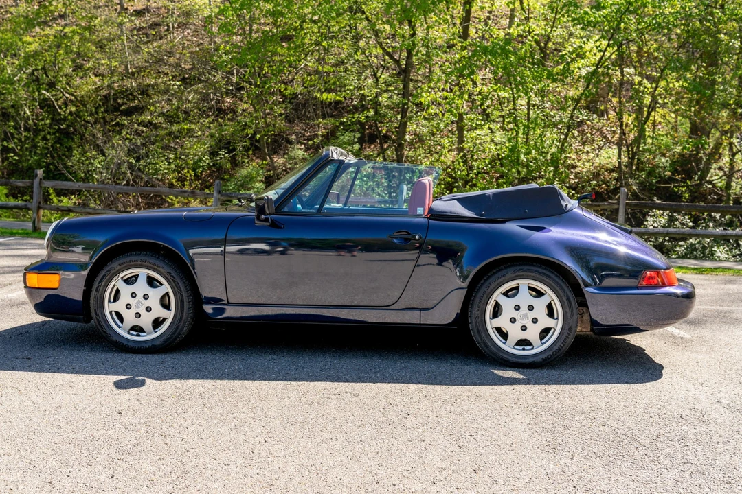 1991 Porsche 964 Carrera 4 - Image 11 of 31