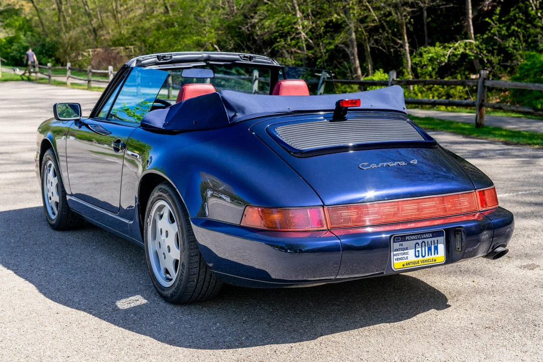 1991 Porsche 964 Carrera 4 - Image 12 of 31