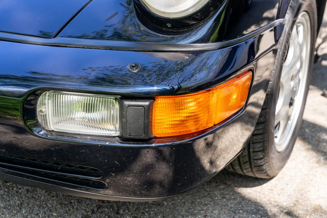 1991 Porsche 964 Carrera 4 - Image 22 of 31