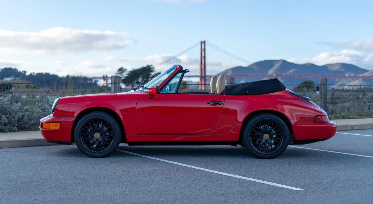1991 Porsche 964 Carrera 4 - Image 16 of 31