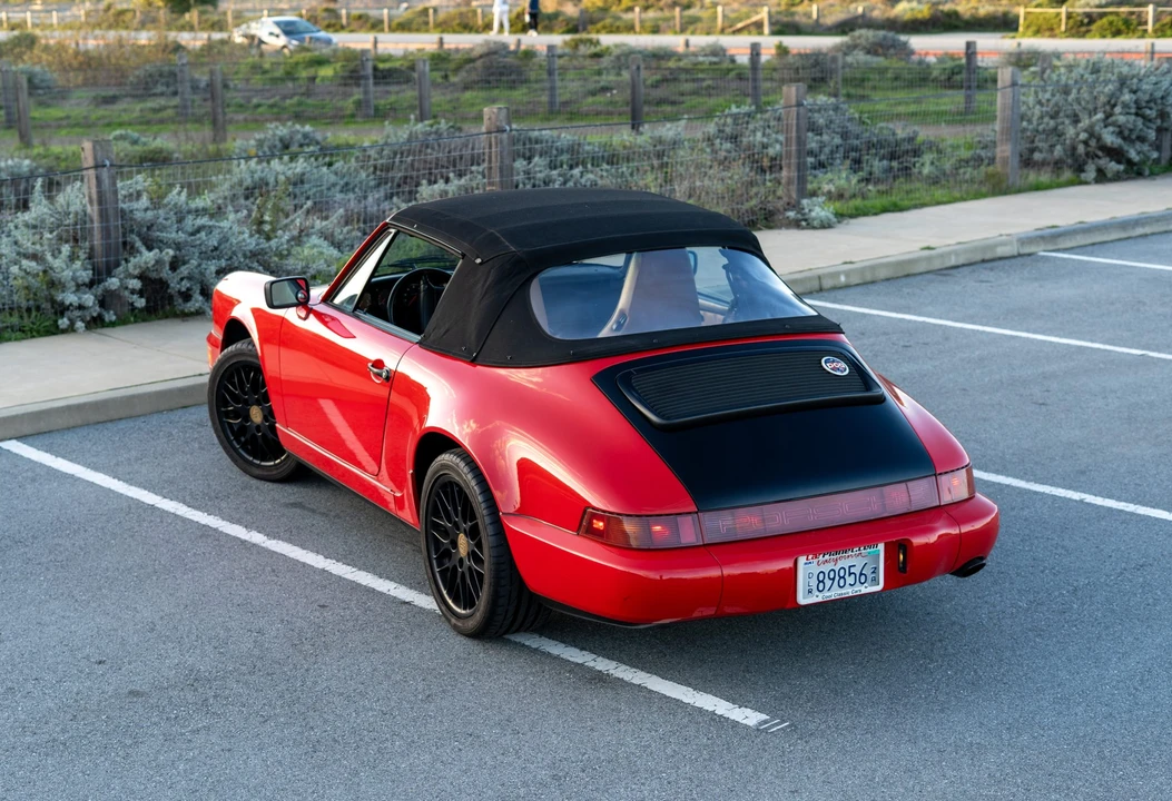1991 Porsche 964 Carrera 4 - Image 14 of 31
