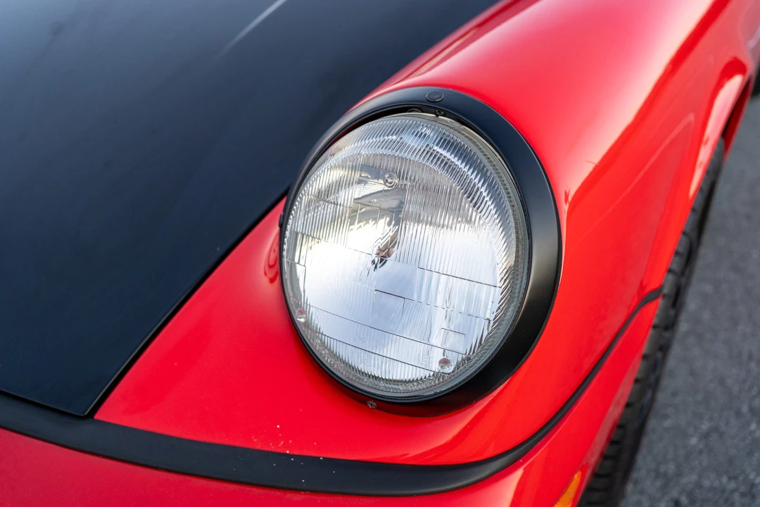 1991 Porsche 964 Carrera 4 - Image 22 of 31