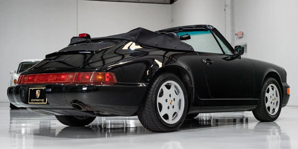 1991 Porsche 964 Carrera 4 - Image 25 of 31