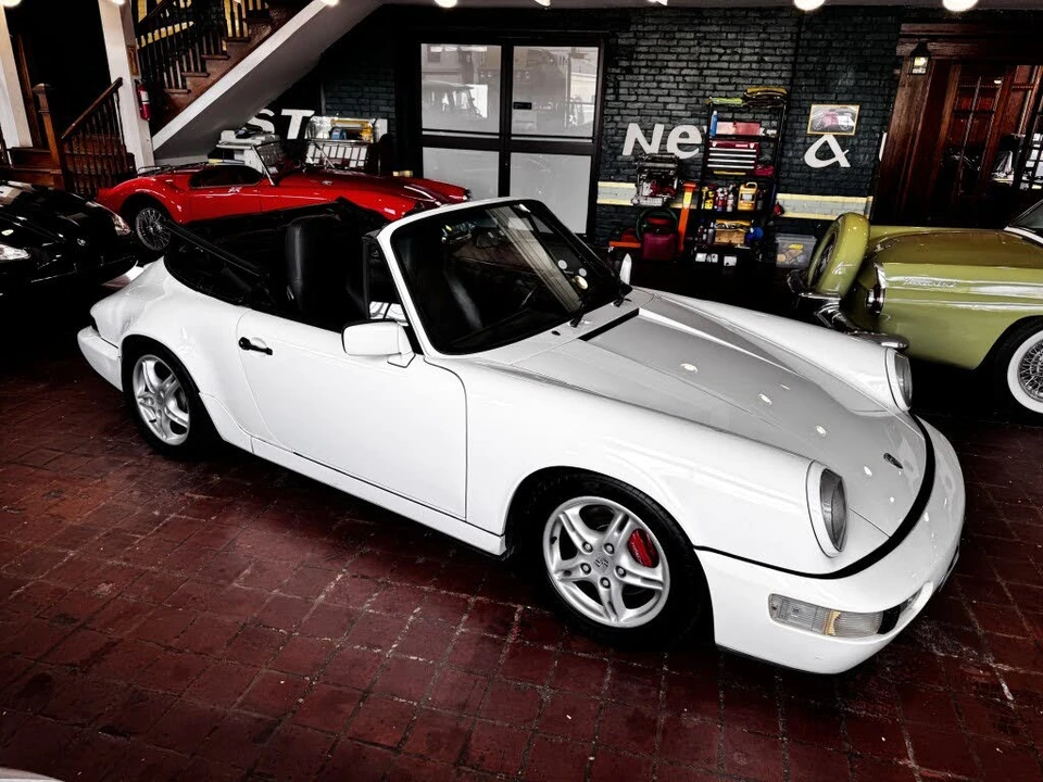 1991 Porsche 964 Carrera 4 - Image 18 of 31