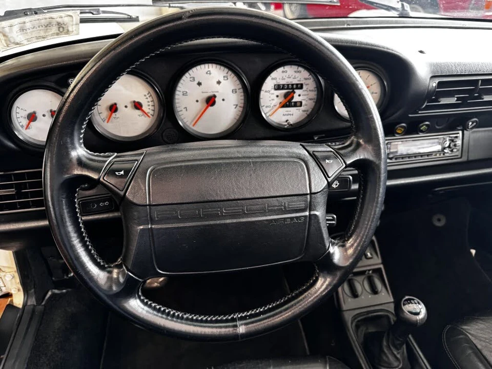 1991 Porsche 964 Carrera 4 - Image 24 of 31
