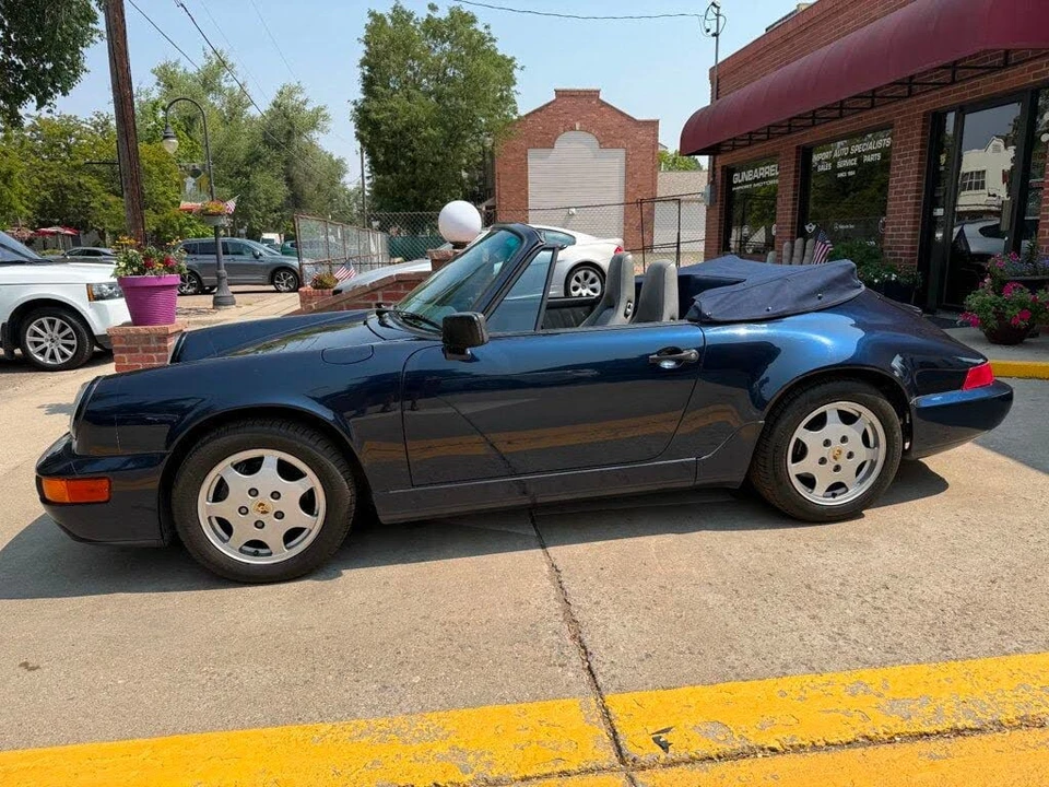 1991 Porsche 964 Carrera 4 - Image 16 of 17