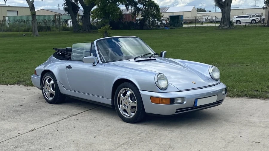 1991 Porsche 964 Carrera 4 - Image 8 of 16