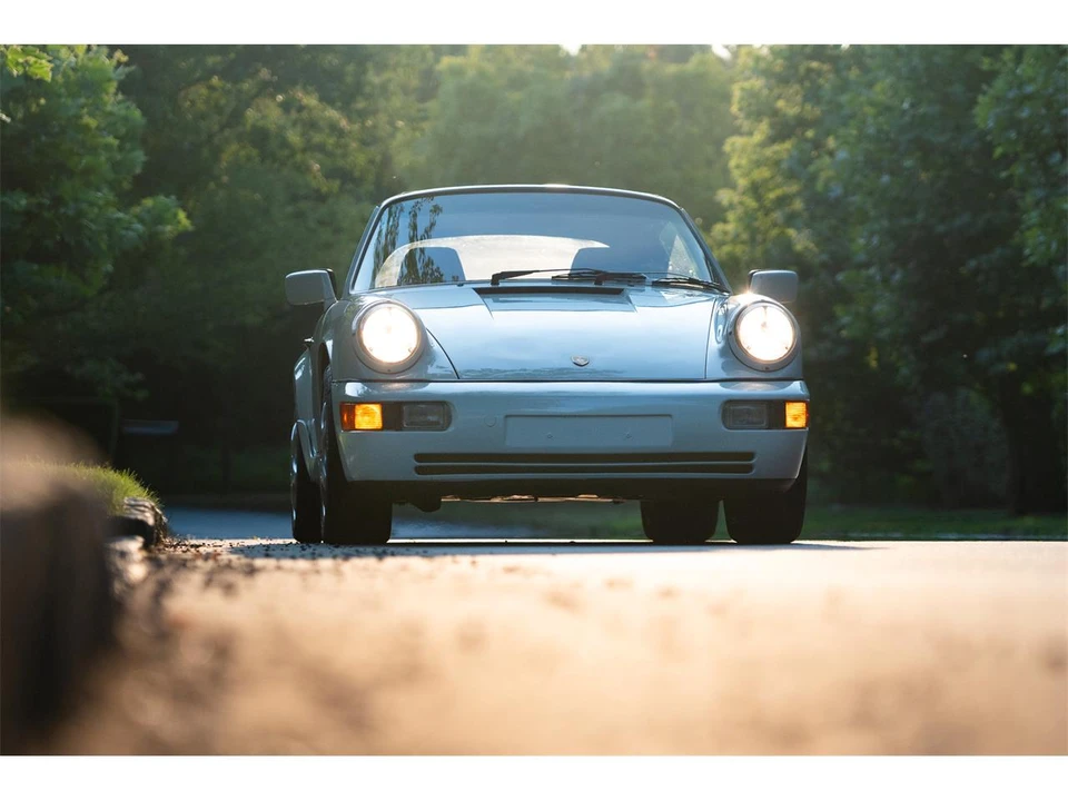 1991 Porsche 964 Carrera 4 - Image 4 of 31