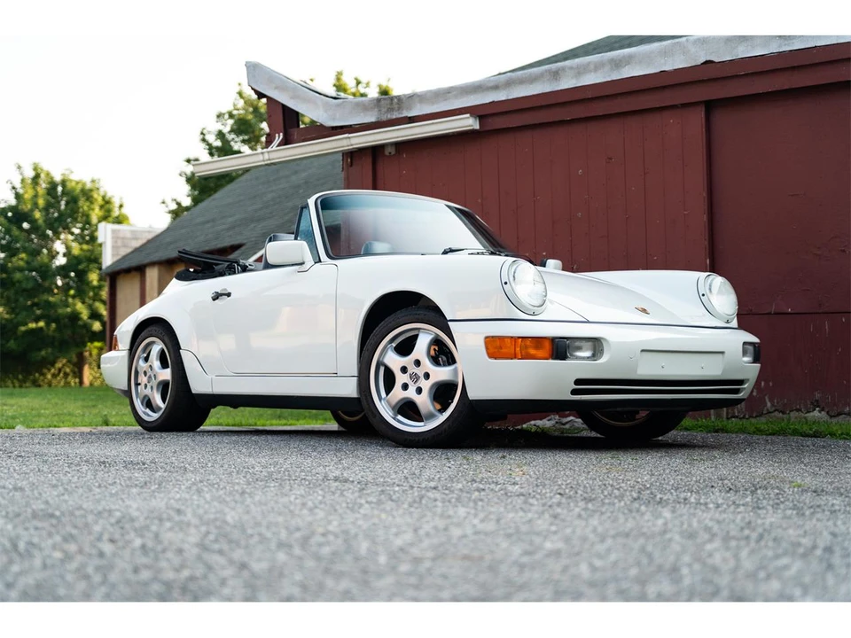1991 Porsche 964 Carrera 4 - Image 7 of 31