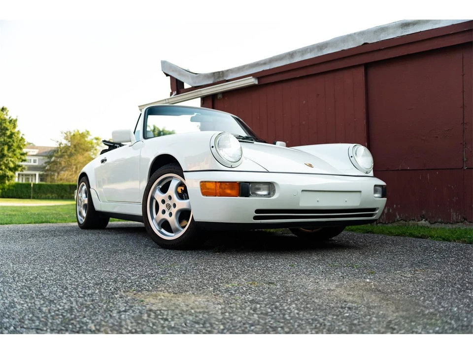 1991 Porsche 964 Carrera 4 - Image 10 of 31