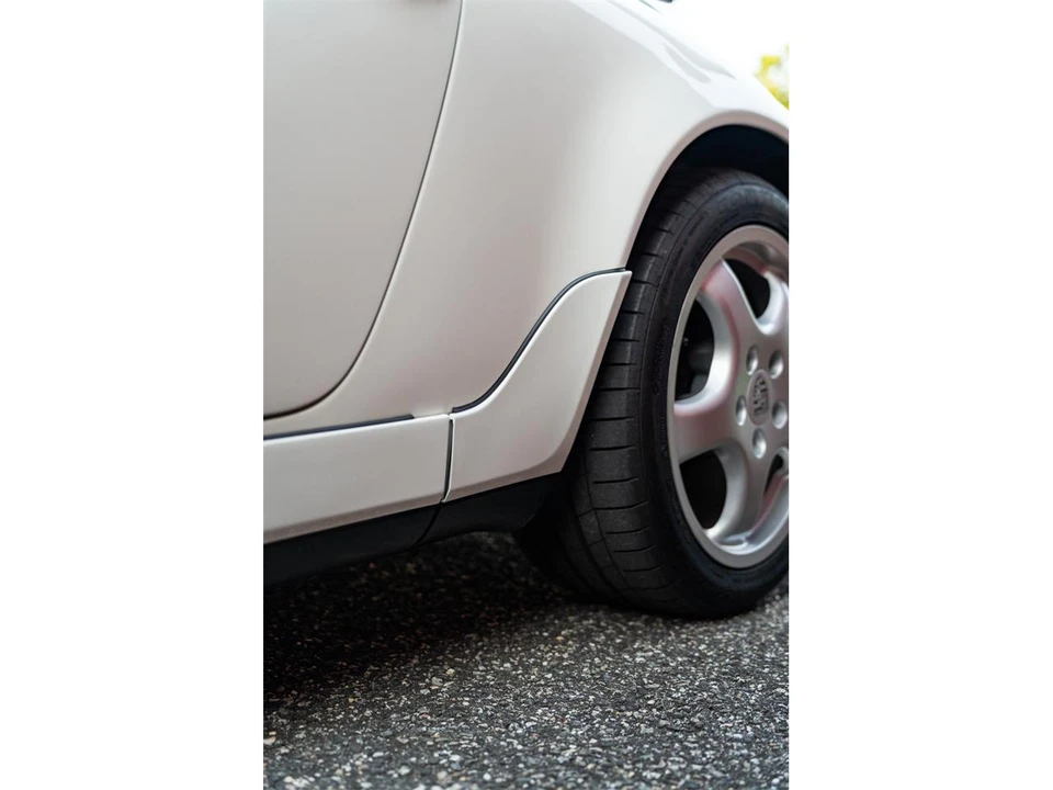 1991 Porsche 964 Carrera 4 - Image 23 of 31