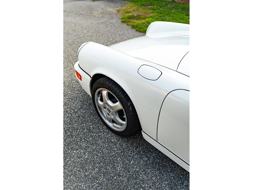 1991 Porsche 964 Carrera 4 - Image 25 of 31