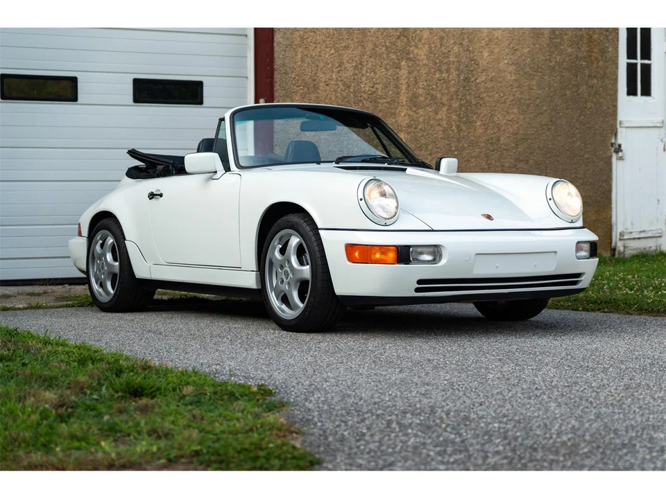 1991 Porsche 964 Carrera 4 - Image 27 of 31