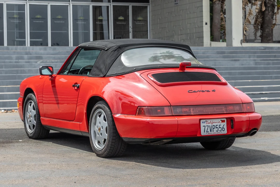 1991 Porsche 964 Carrera 4 - Image 4 of 31