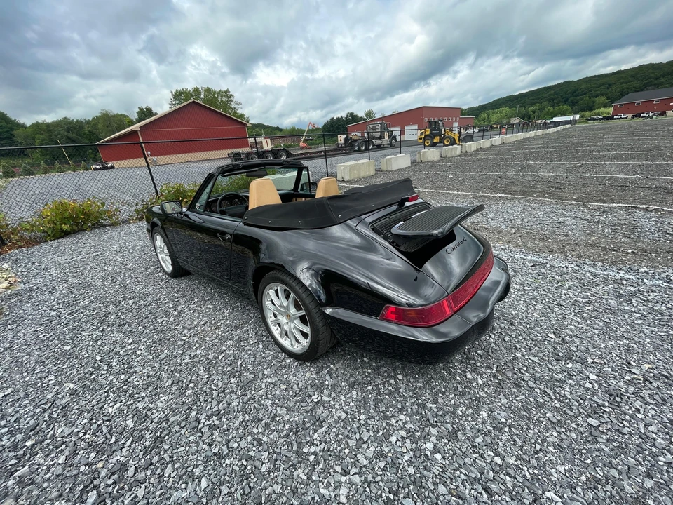 1991 Porsche 964 Carrera 4 - Image 9 of 31