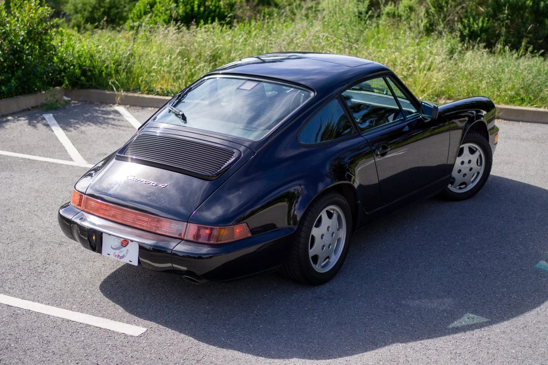 1991 Porsche 964 Carrera 4 - Image 13 of 31