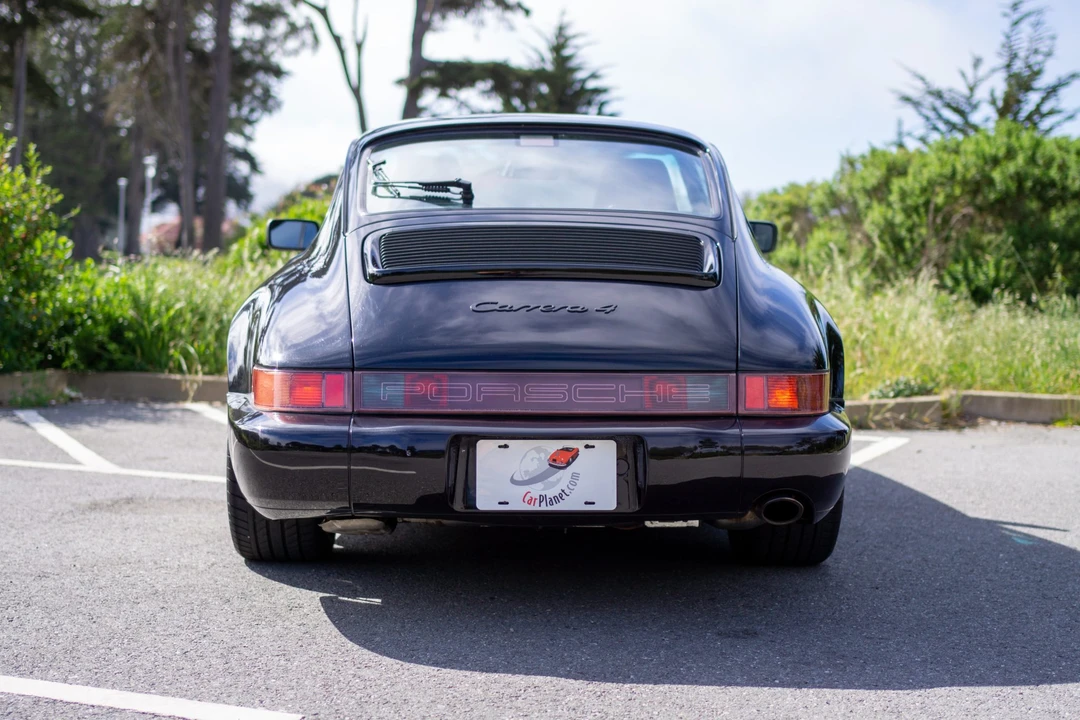 1991 Porsche 964 Carrera 4 - Image 9 of 31