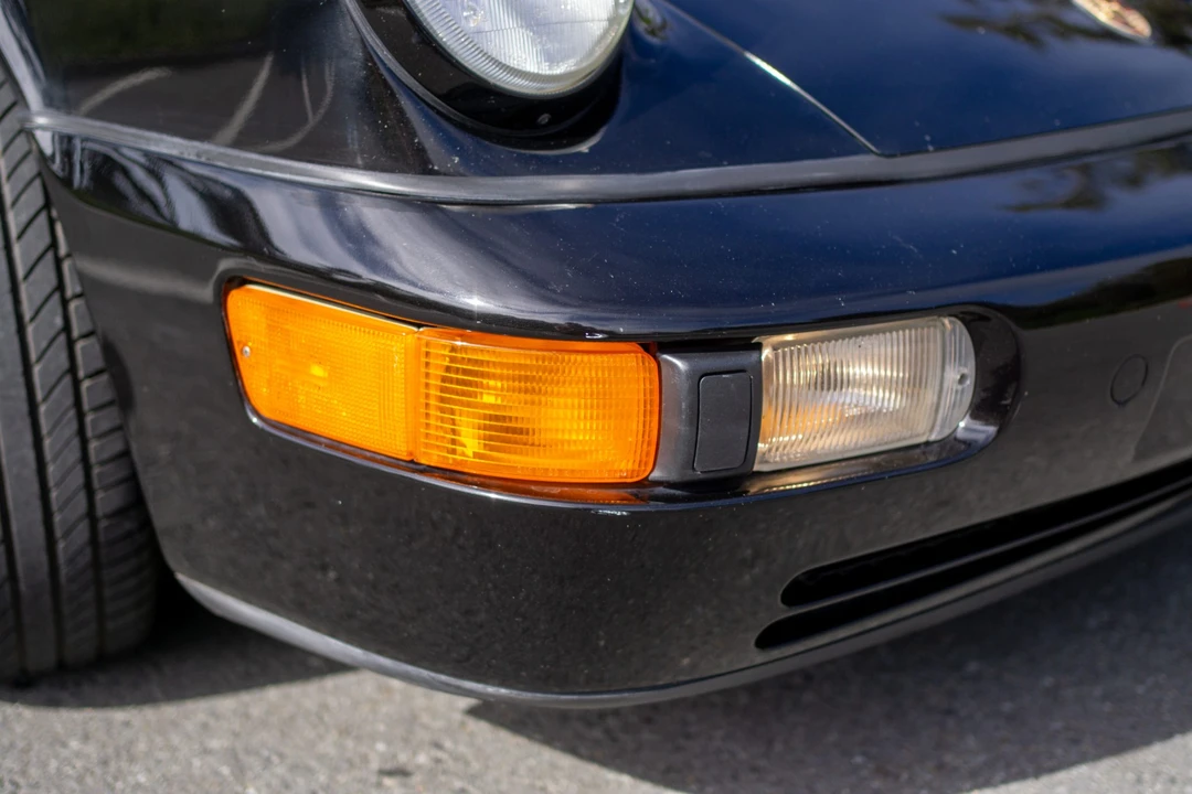 1991 Porsche 964 Carrera 4 - Image 24 of 31