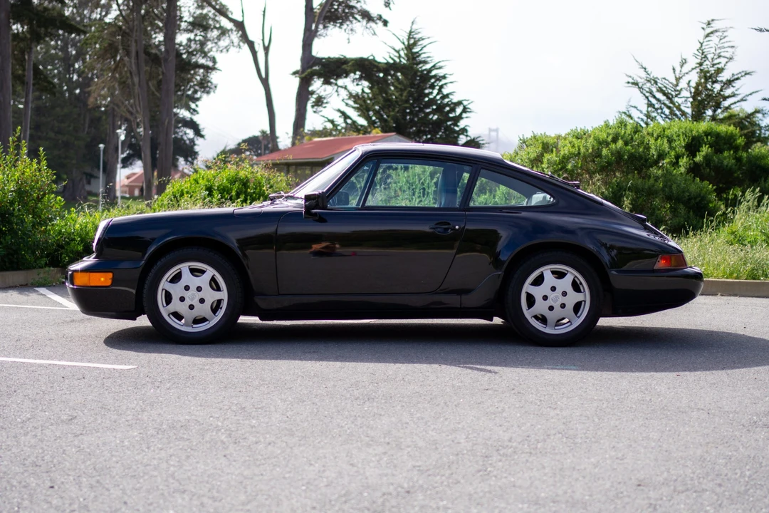 1991 Porsche 964 Carrera 4 - Image 5 of 31