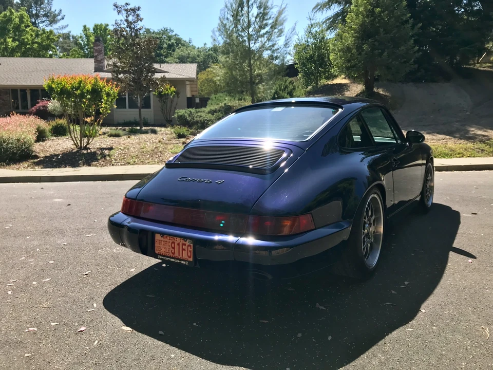 1991 Porsche 964 Carrera 4 - Image 25 of 31