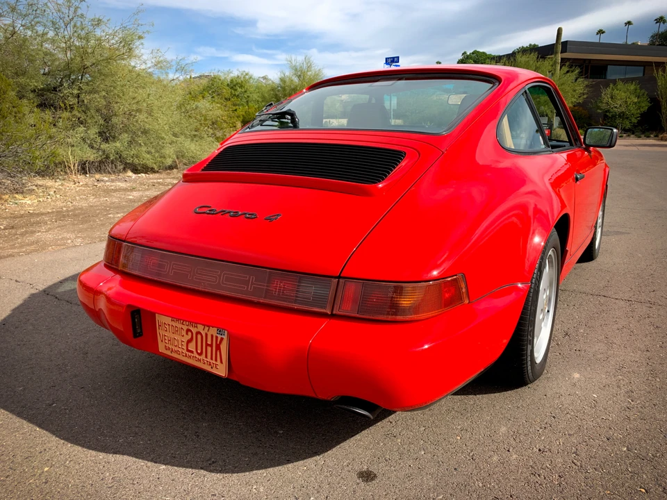1991 Porsche 964 Carrera 4 - Image 11 of 31