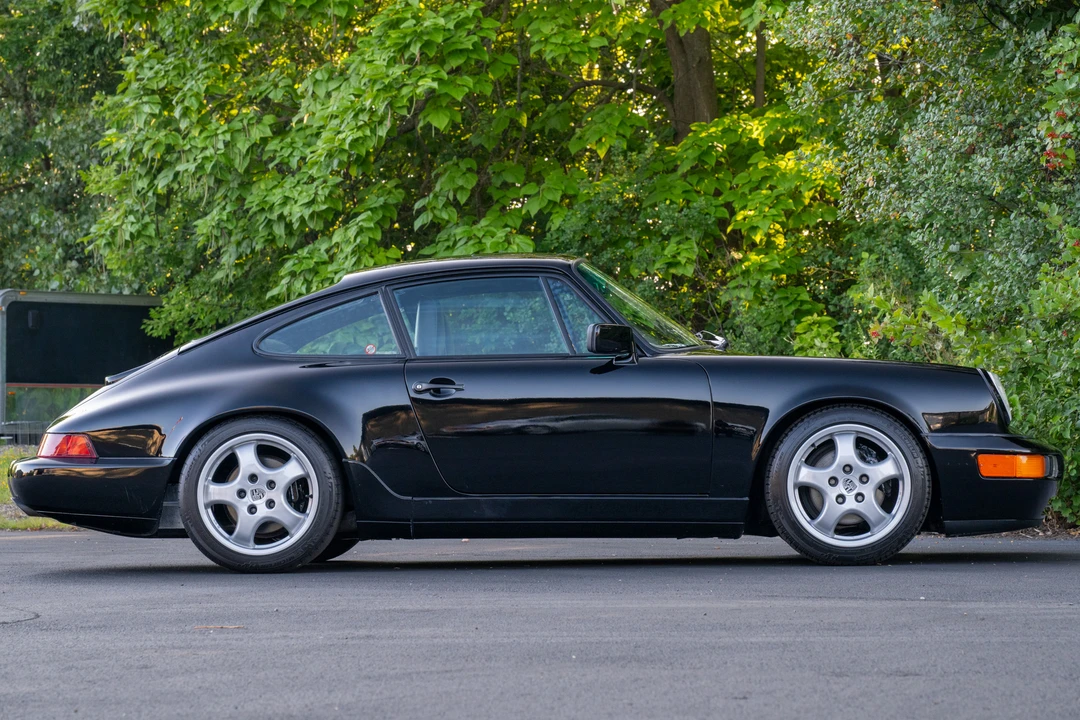 1991 Porsche 964 Carrera 4 - Image 11 of 31