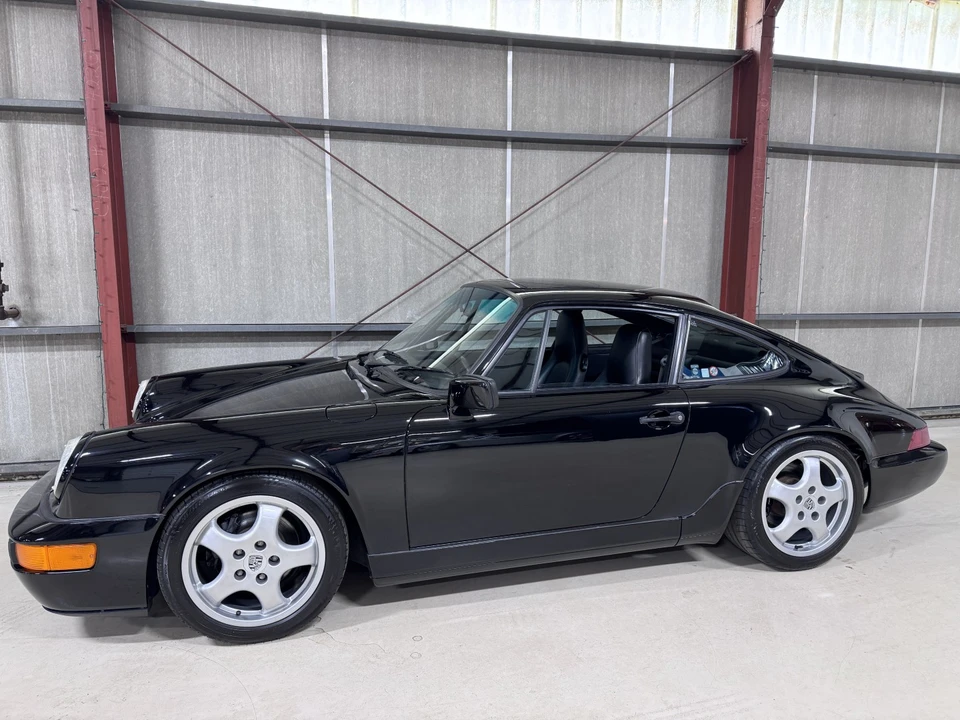 1991 Porsche 964 Carrera 4 - Image 22 of 31
