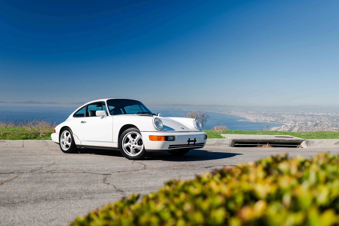 1991 Porsche 964 Carrera 4 - Image 5 of 31