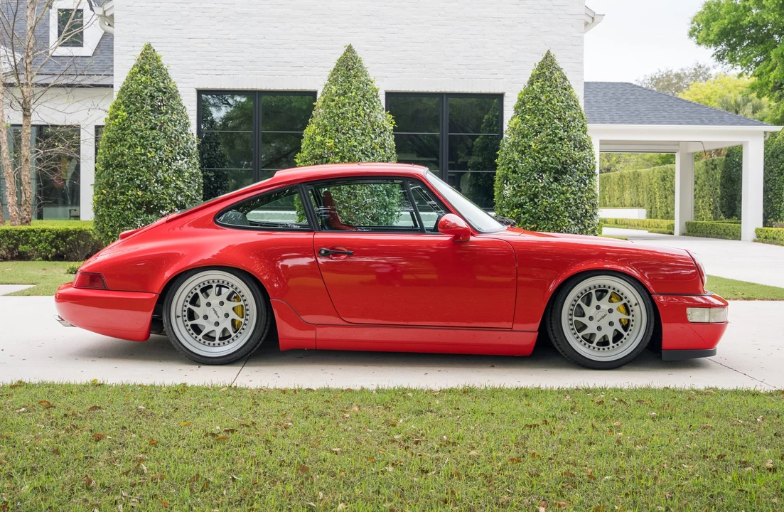 1991 Porsche 964 Carrera 4 - Image 2 of 31