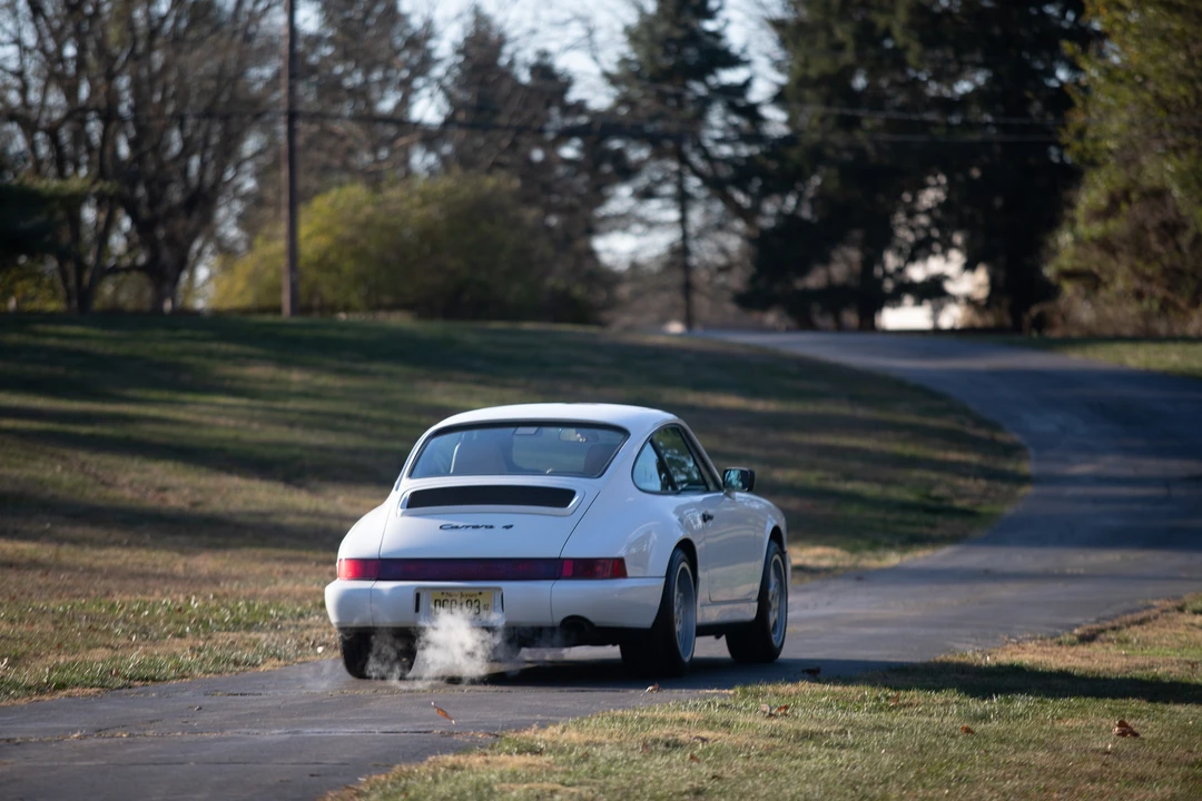 1991 Porsche 964 Carrera 4 - Image 4 of 31