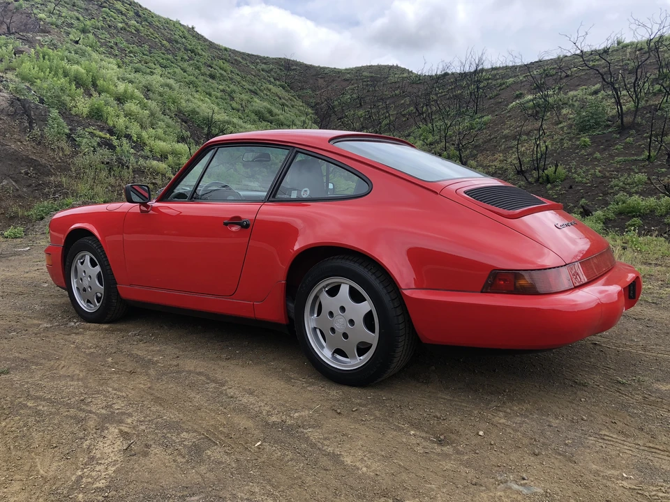 1991 Porsche 964 Carrera 4 - Image 28 of 31