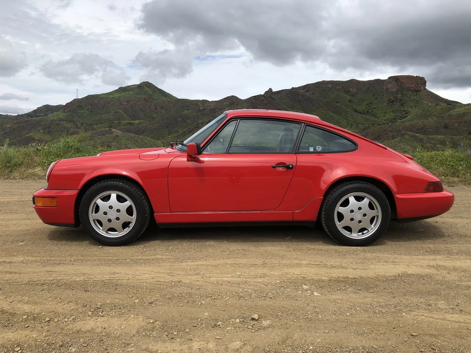 1991 Porsche 964 Carrera 4 - Image 9 of 31
